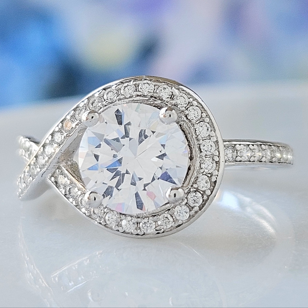 Classic Style ring, solid 925 Sterling Silver Charmed Aroma